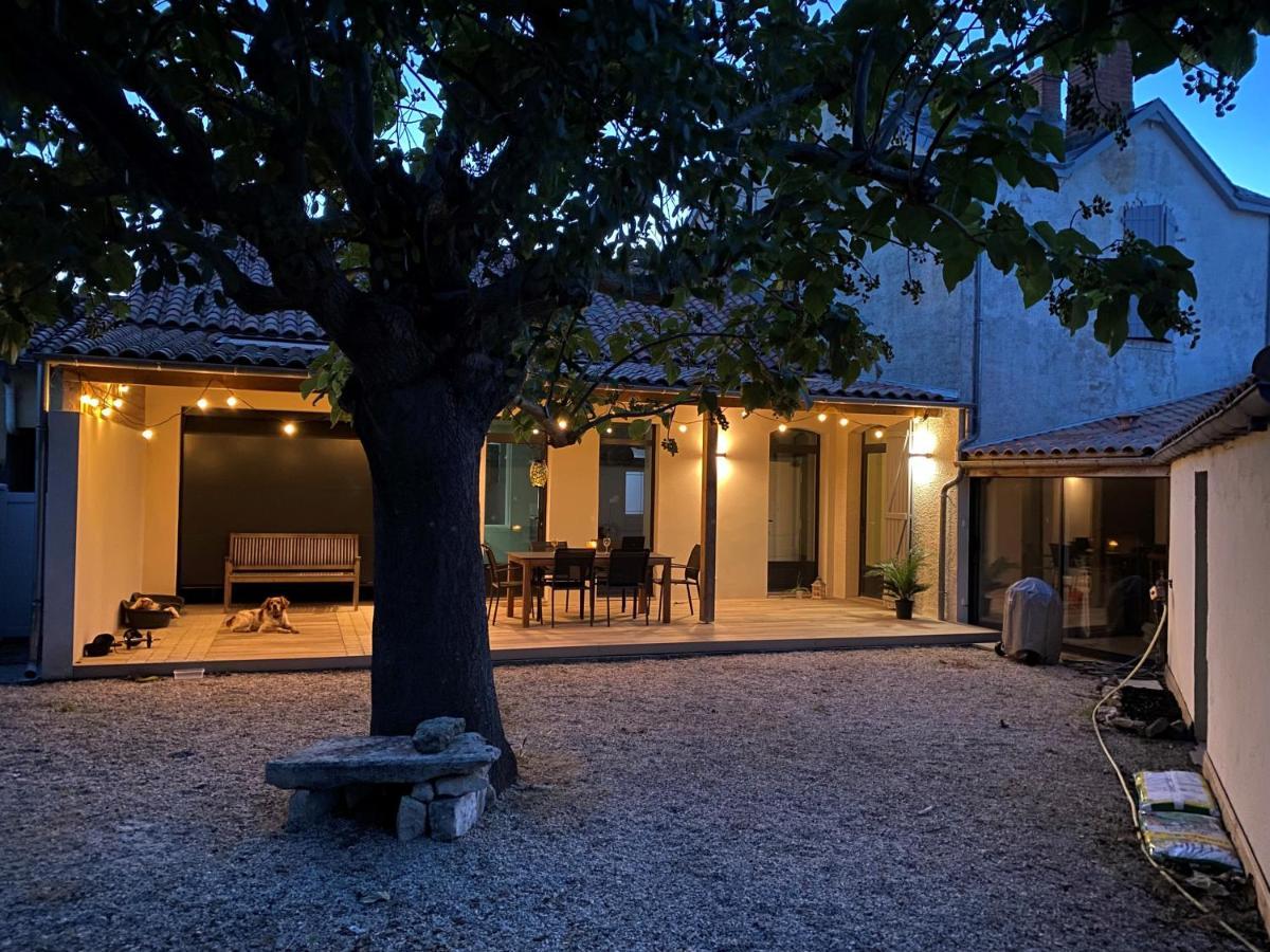 Villa Paulownia - A 1,2Km Des Plages - Tout Confort Au Coeur Du Bourg Jard-sur-Mer Exteriör bild